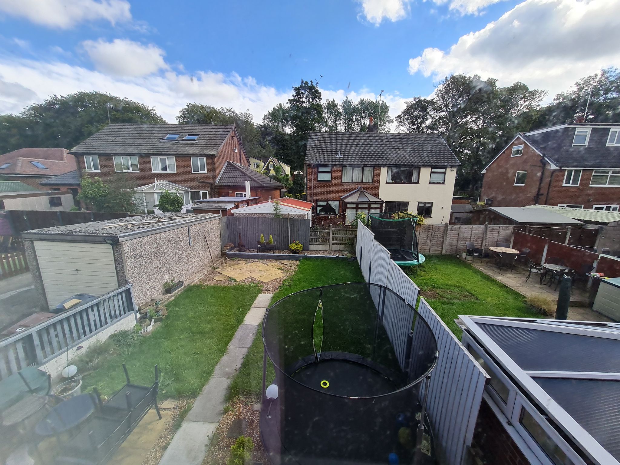 3 bedroom end terraced house Let in Chorley - back garden