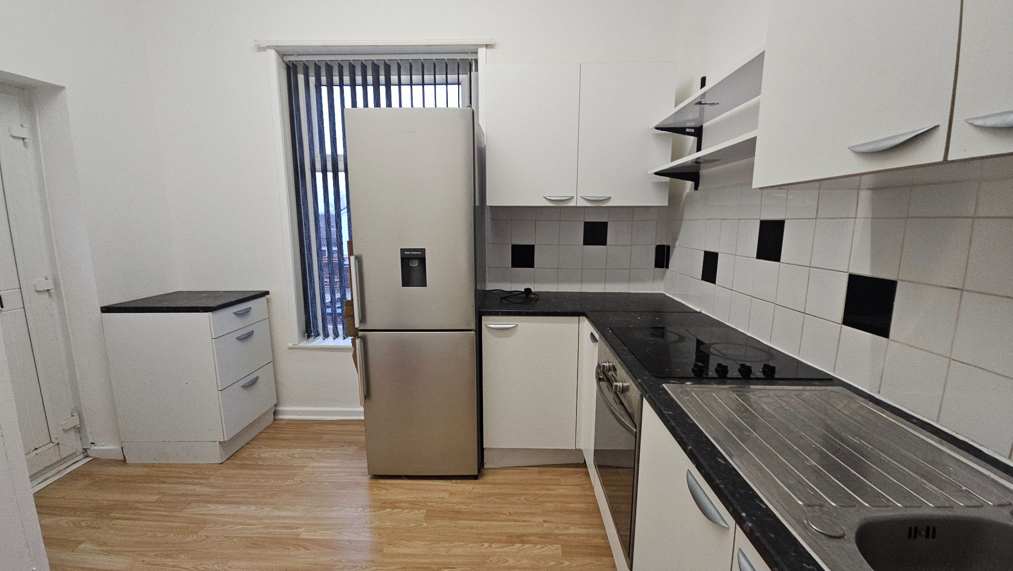 2 bedroom apartment flat/apartment To Let in Chorley - kitchen
