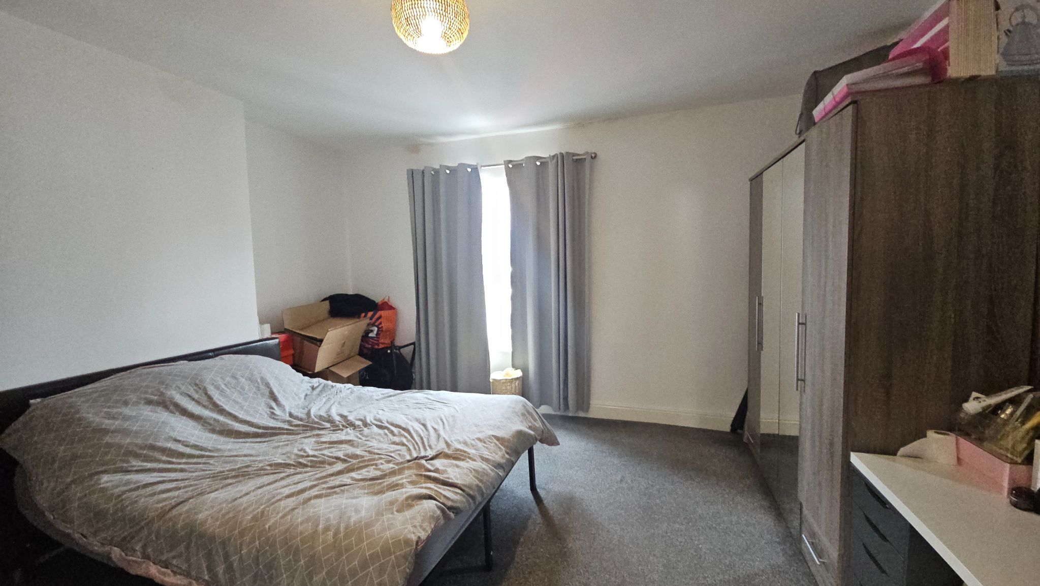 2 bedroom cottage house To Let in Chorley - large bedroom