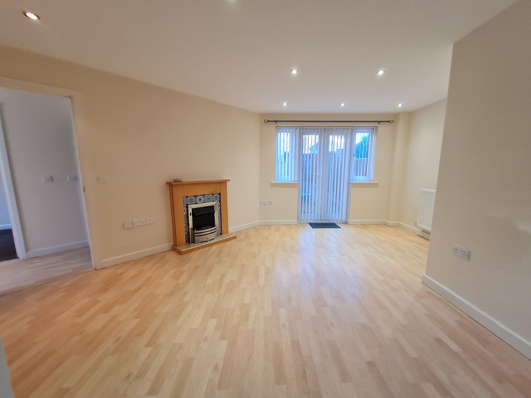 2 bedroom apartment flat/apartment Let in Chorley - Open plan