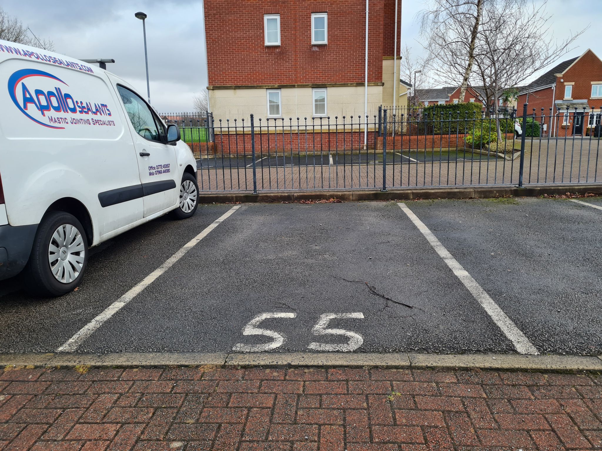 2 bedroom apartment flat/apartment Let in Chorley - Parking space