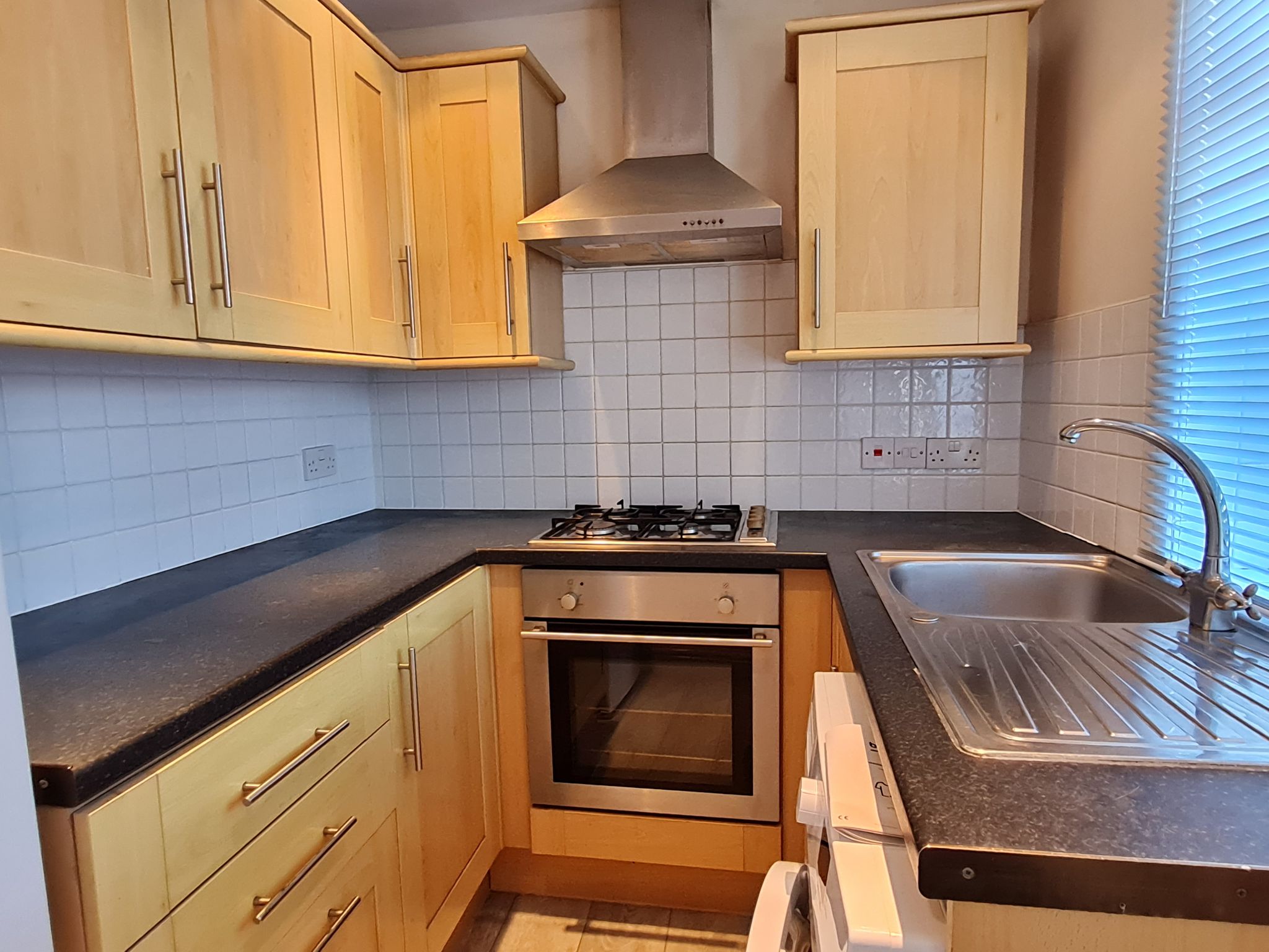 2 bedroom cottage house To Let in Chorley - Property photograph