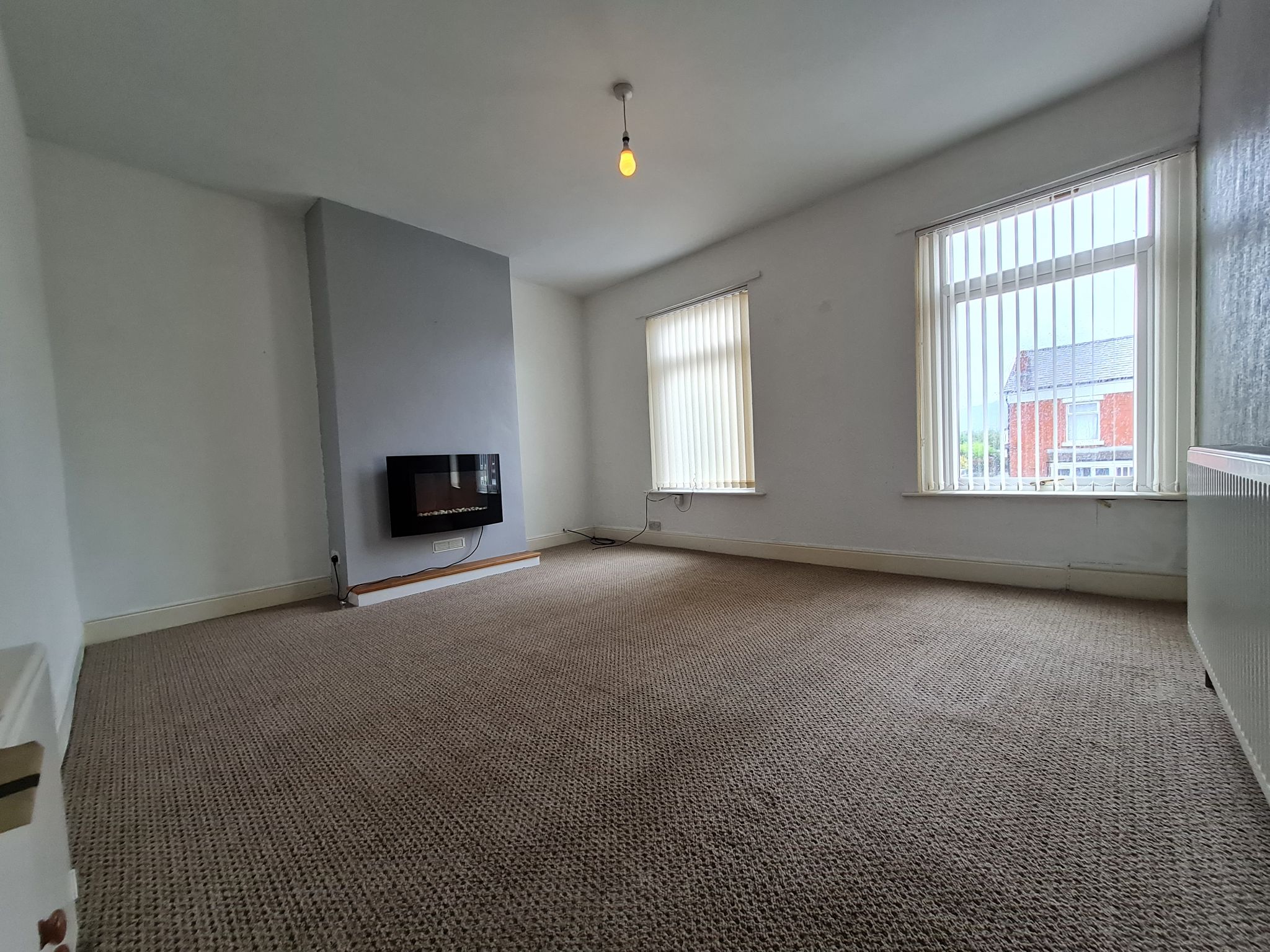 1 bedroom apartment flat/apartment Let in Chorley - Lounge