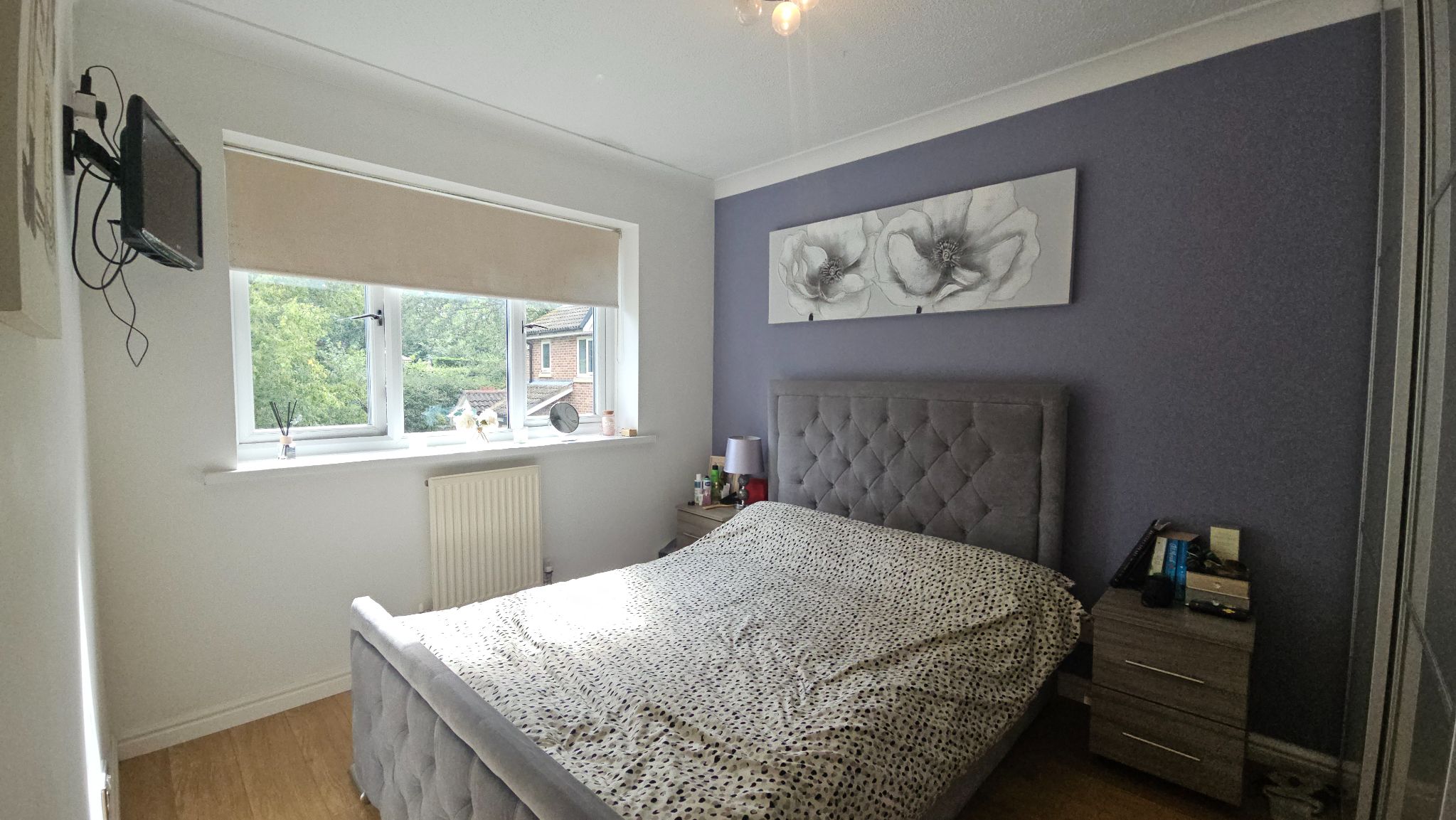 3 bedroom semi-detached house Let in Chorley - master bedroom