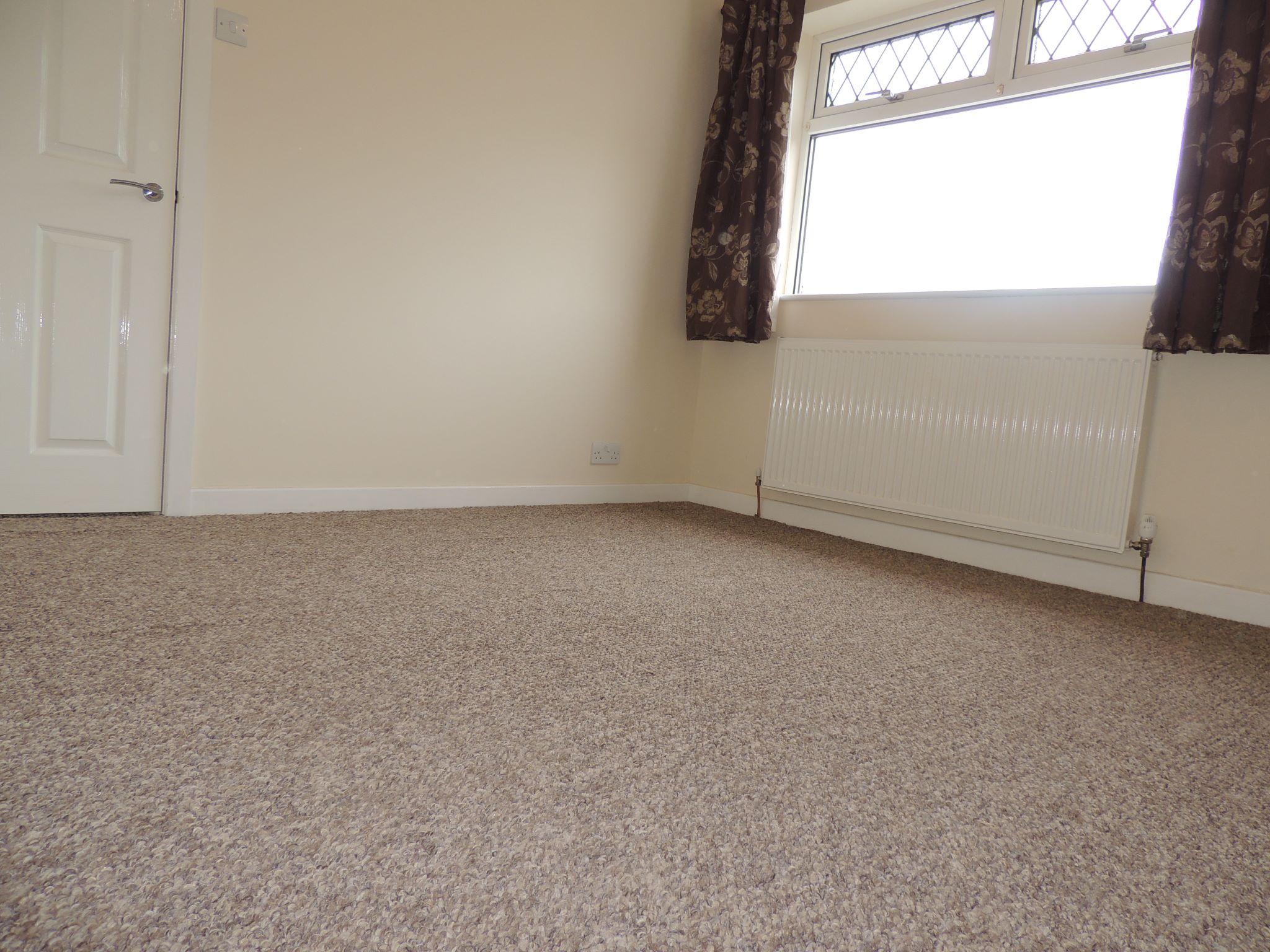 3 bedroom detached house Let in Chorley - Bedroom