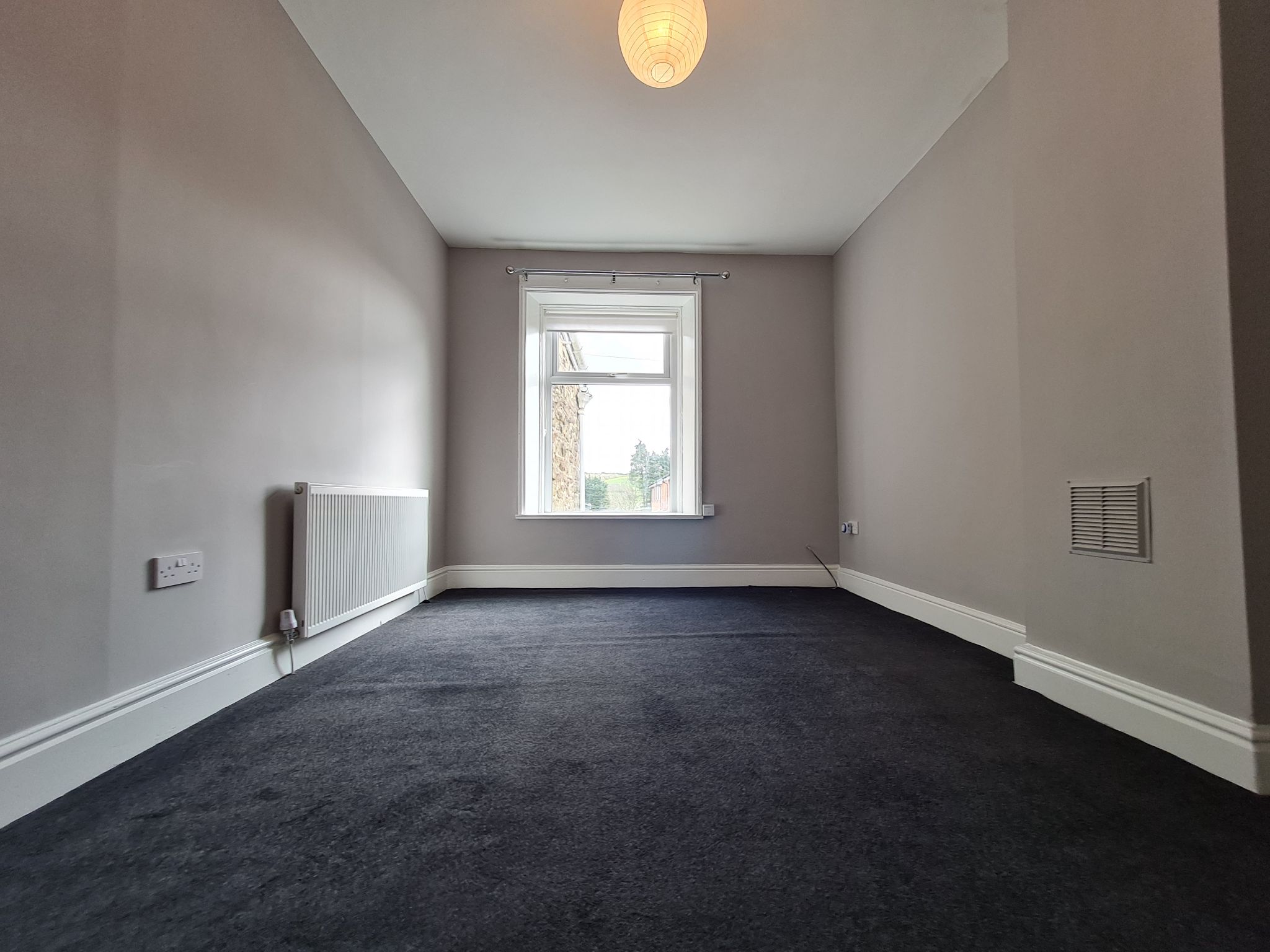 2 bedroom apartment flat/apartment To Let in Chorley - Lounge