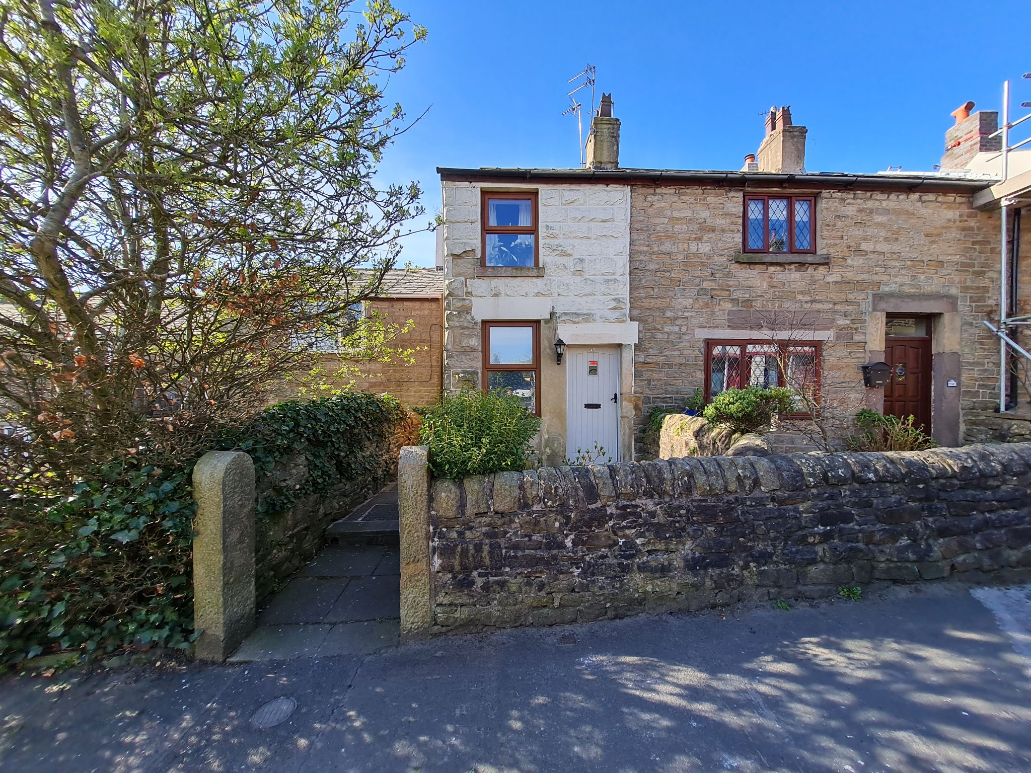 1 bedroom cottage house Let Agreed in Chorley - front