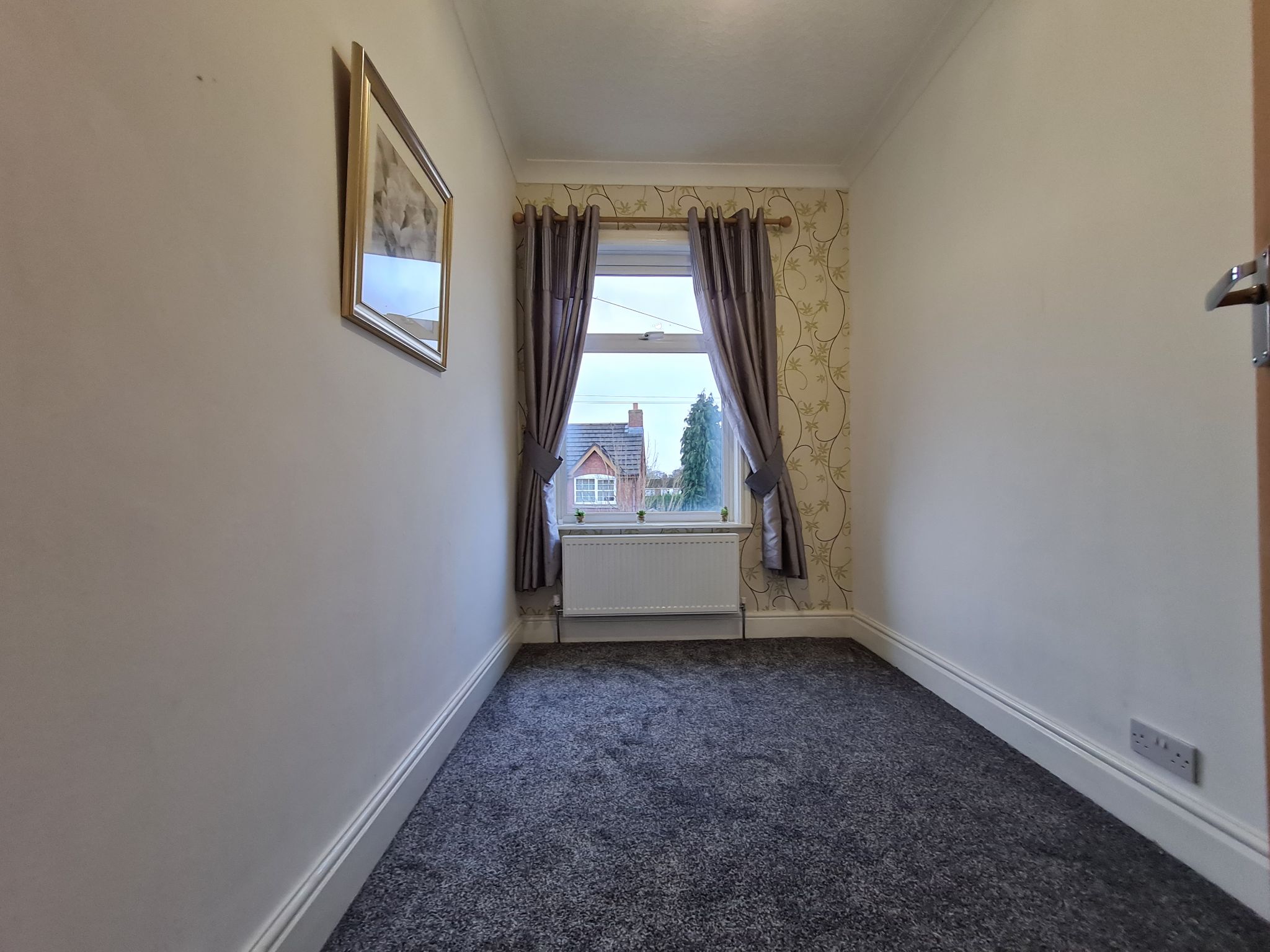 3 bedroom end terraced house Let in South Ribble - bedroom
