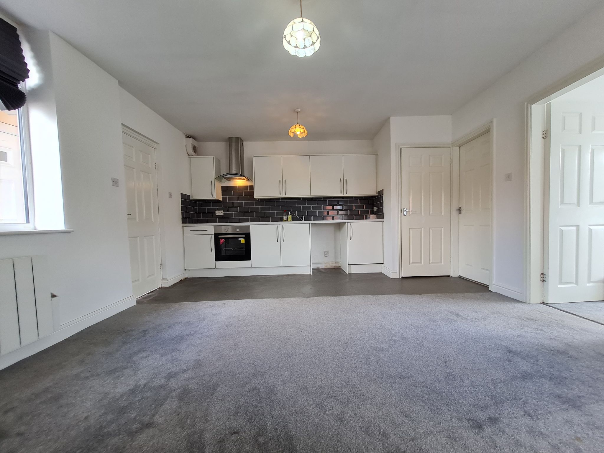 2 bedroom ground floor flat/apartment Let in Chorley - open plan kitchen