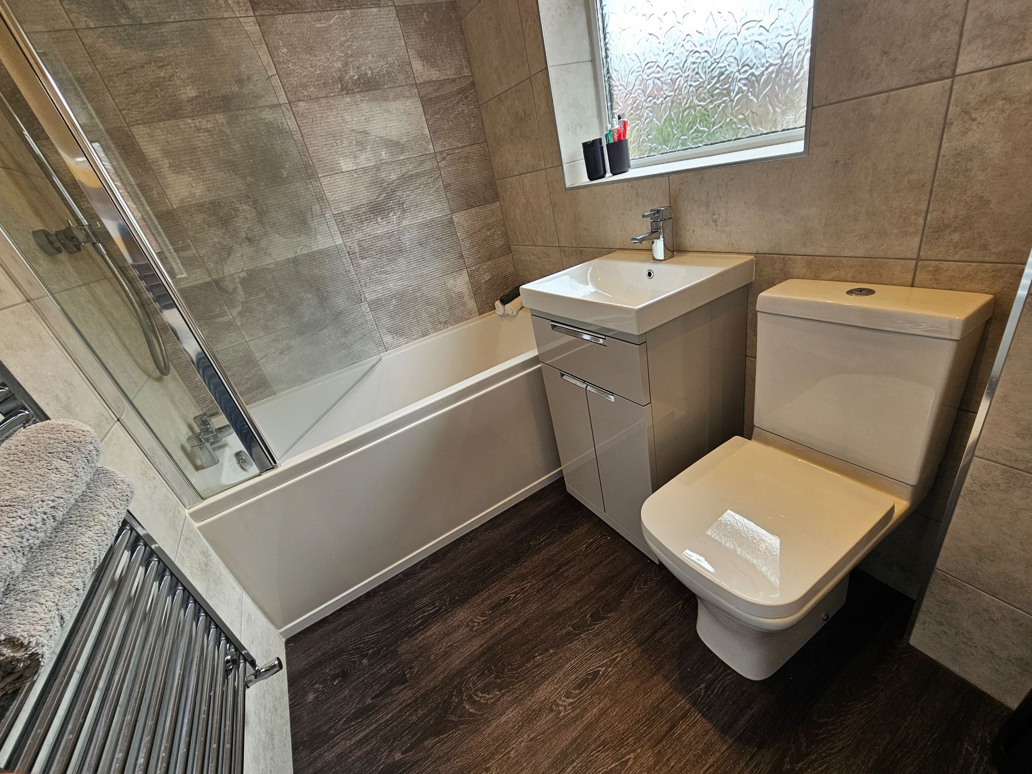 2 bedroom semi-detached house To Let in Preston - bathroom