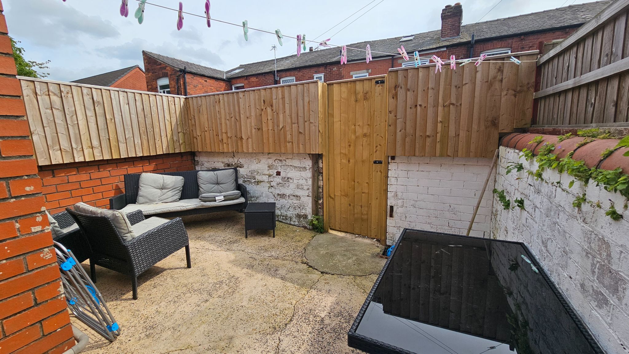 3 bedroom end terraced house To Let in Chorley - rear yard
