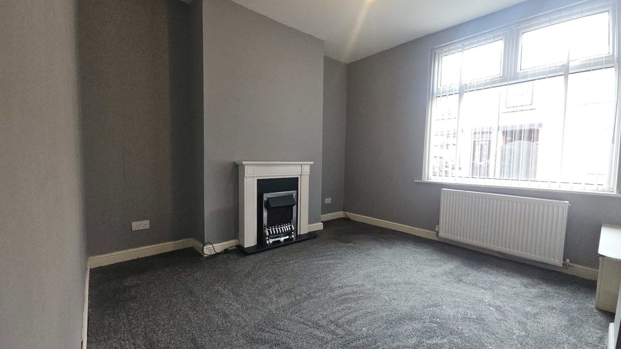 3 bedroom end terraced house To Let in Chorley - Lounge