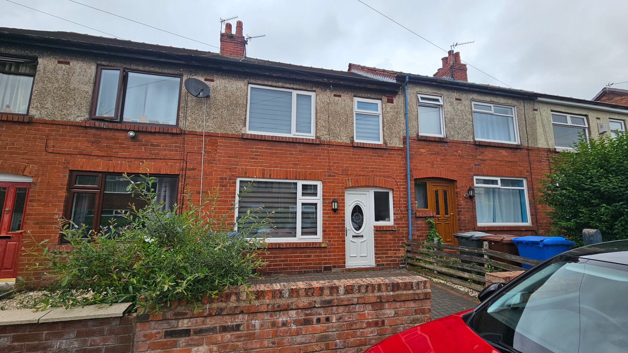 3 bedroom end terraced house Let in Chorley - Property photograph
