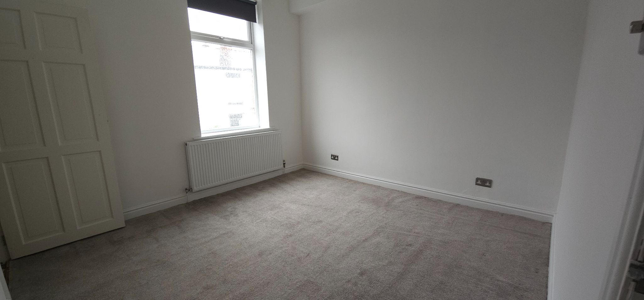 2 bedroom mid terraced house Let in Chorley - rear bedroo
