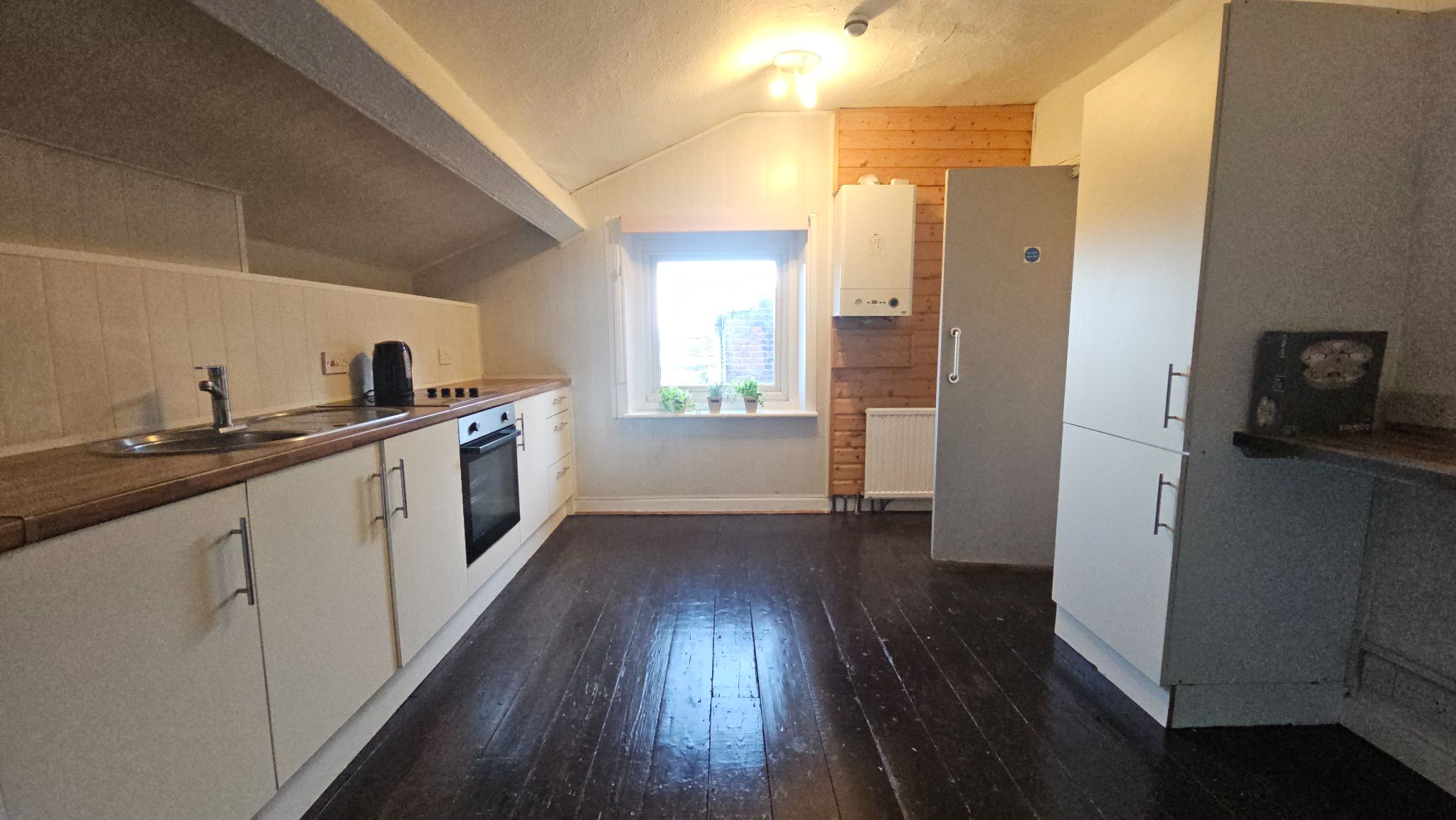 2 bedroom apartment flat/apartment To Let in Chorley - Property photograph