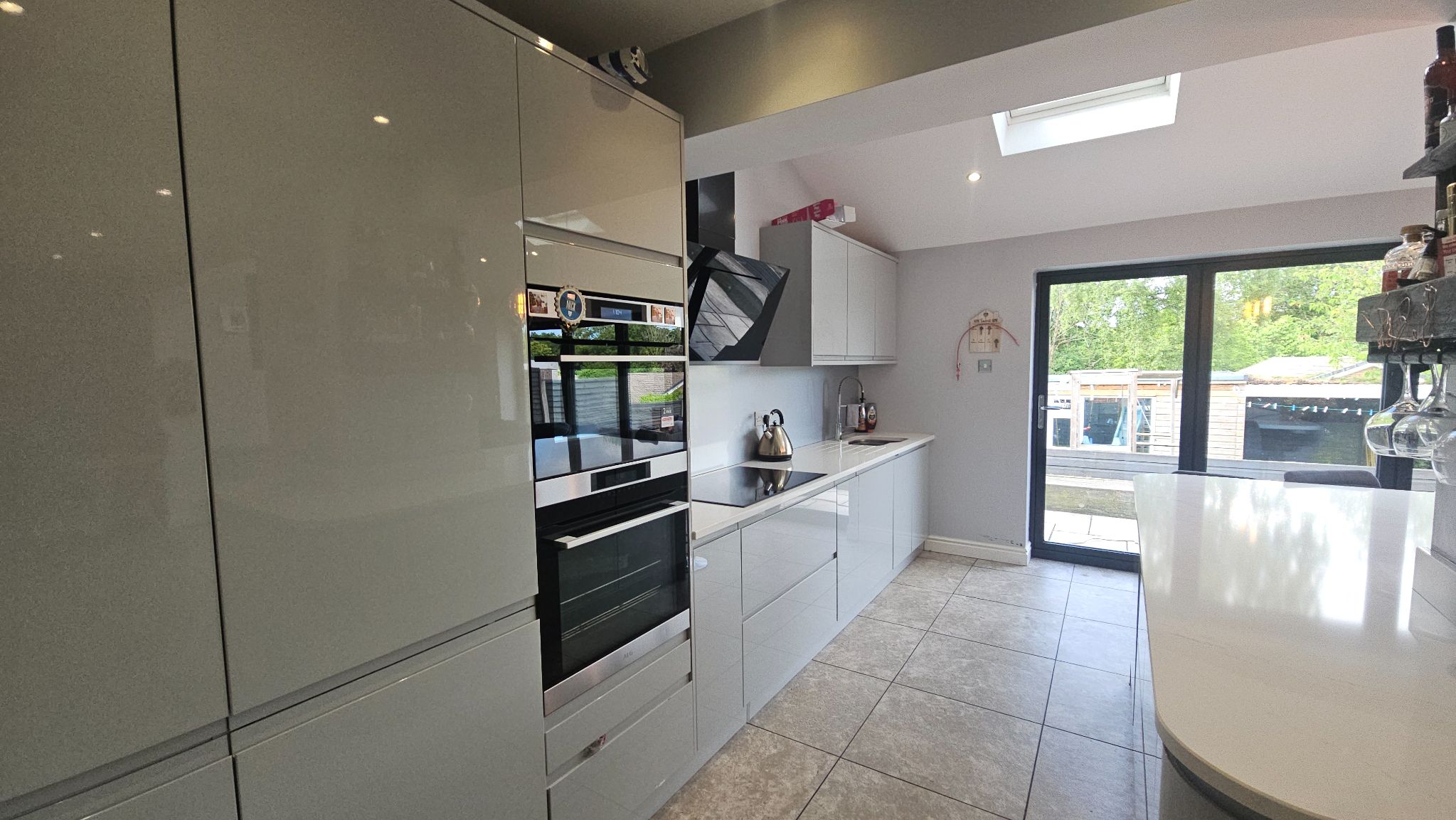 4 bedroom semi-detached house To Let in Chorley - Kitchen