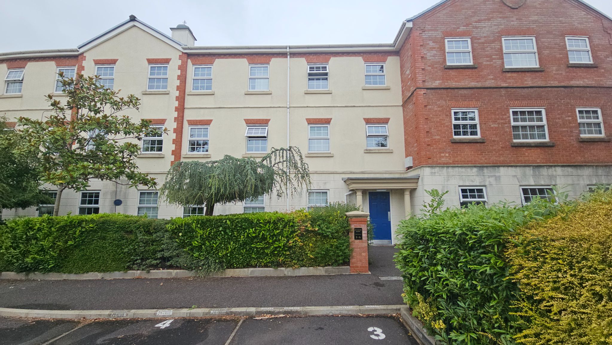 2 bedroom apartment flat/apartment To Let in Chorley - front