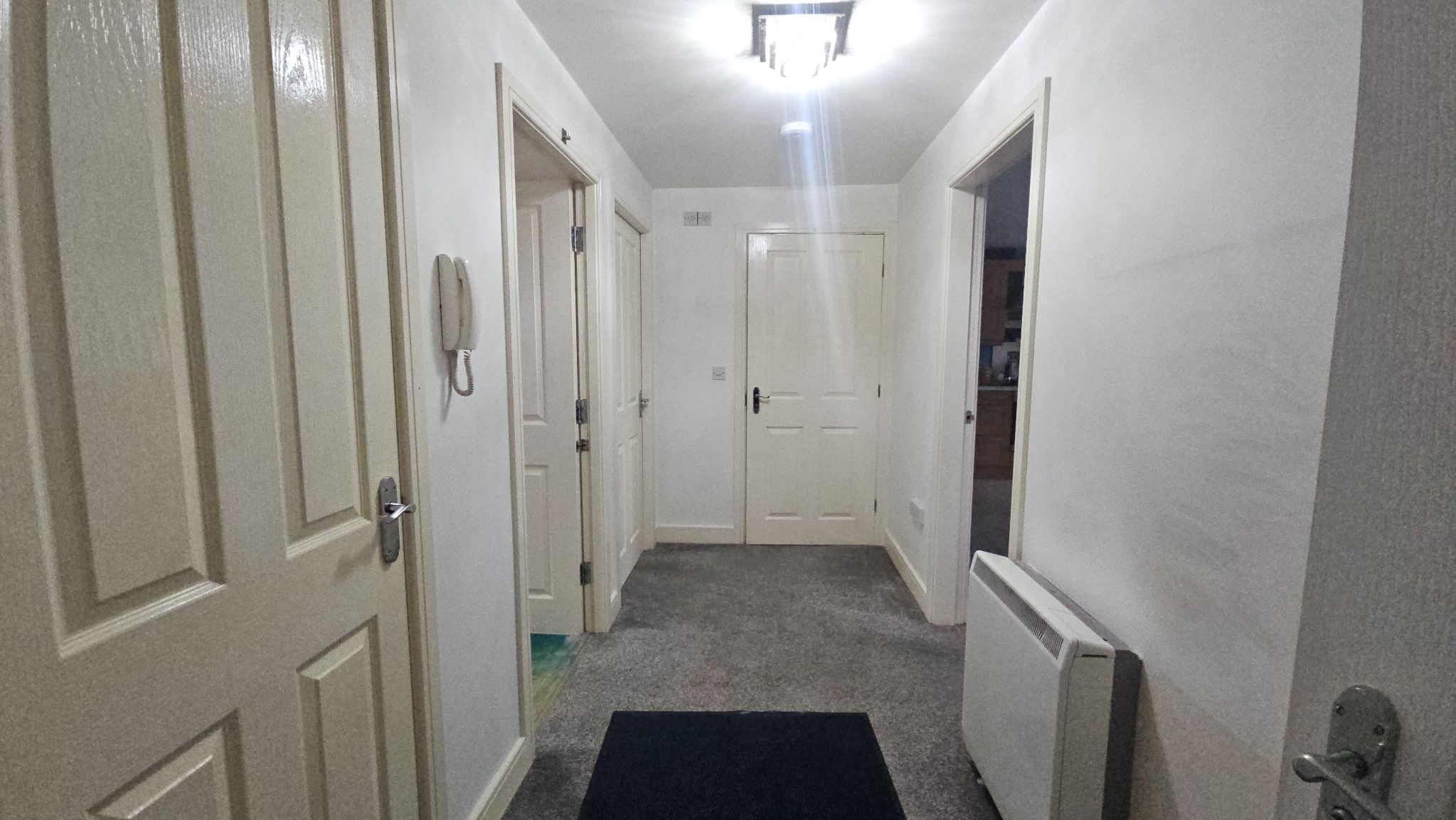 2 bedroom apartment flat/apartment To Let in Chorley - hallway