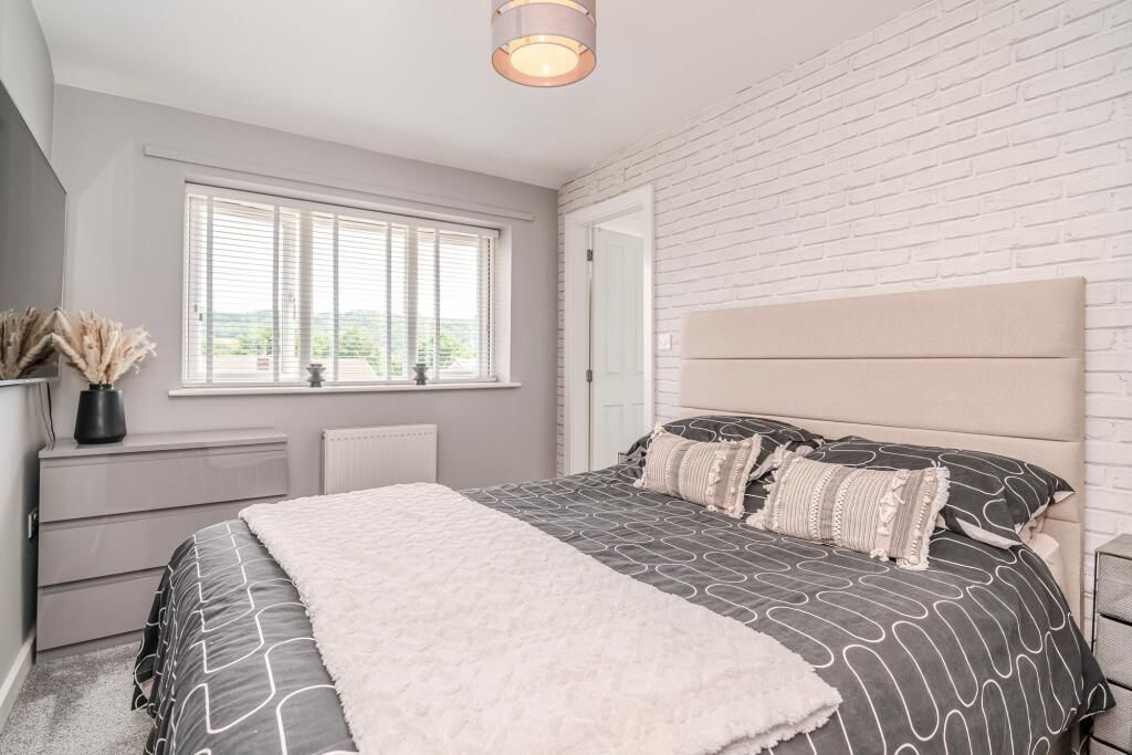 3 bedroom semi-detached house To Let in Chorley - bedroom