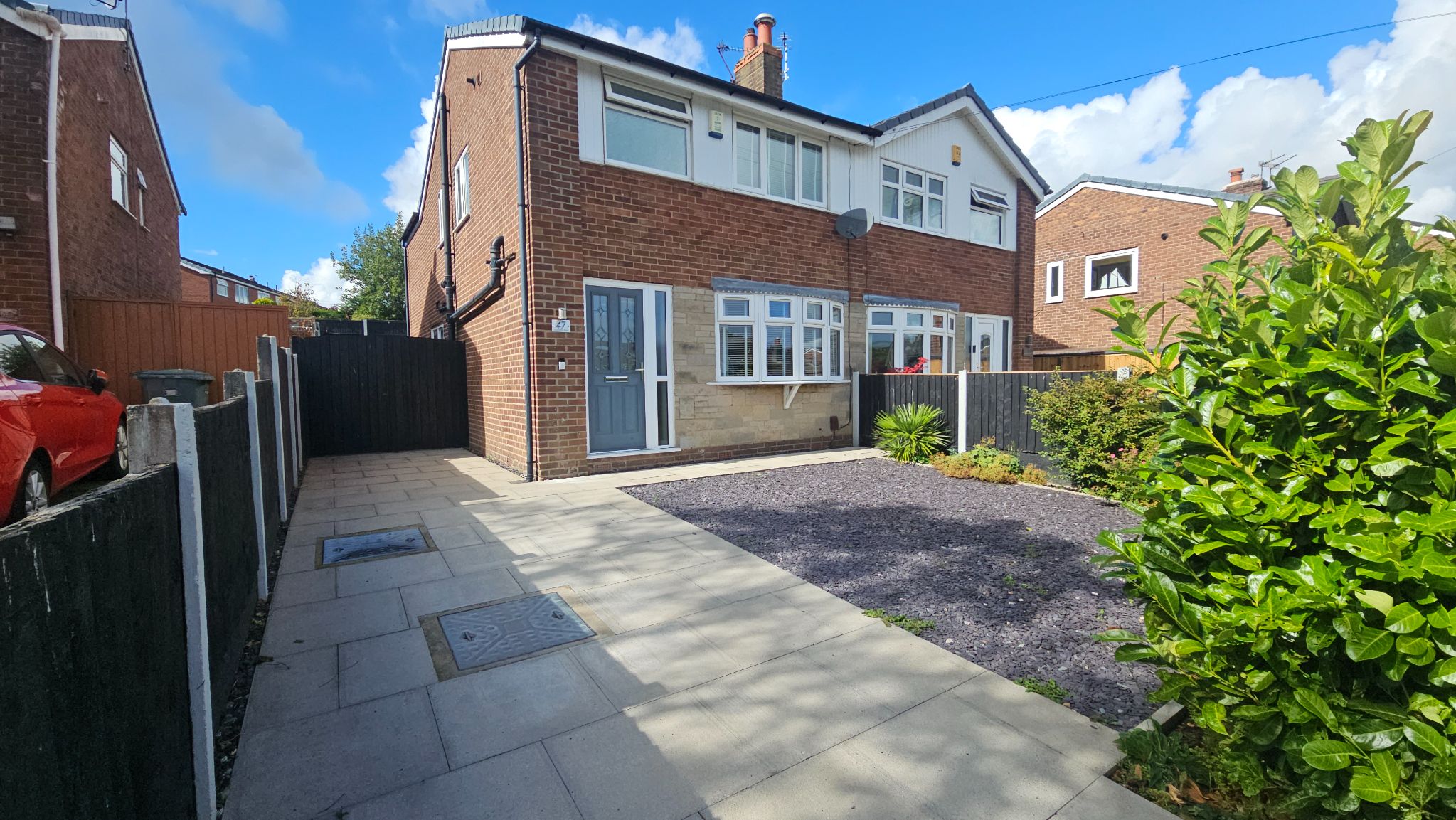 3 bedroom semi-detached house To Let in Chorley - Property photograph