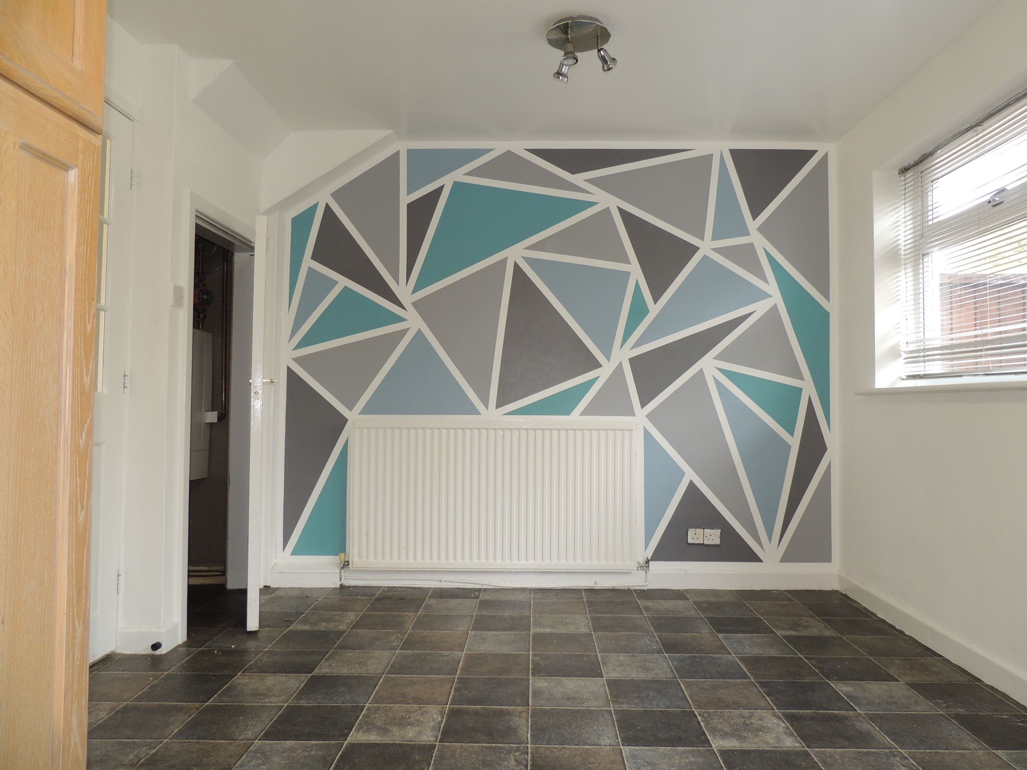 3 bedroom semi-detached house Let in Preston - Dinning area