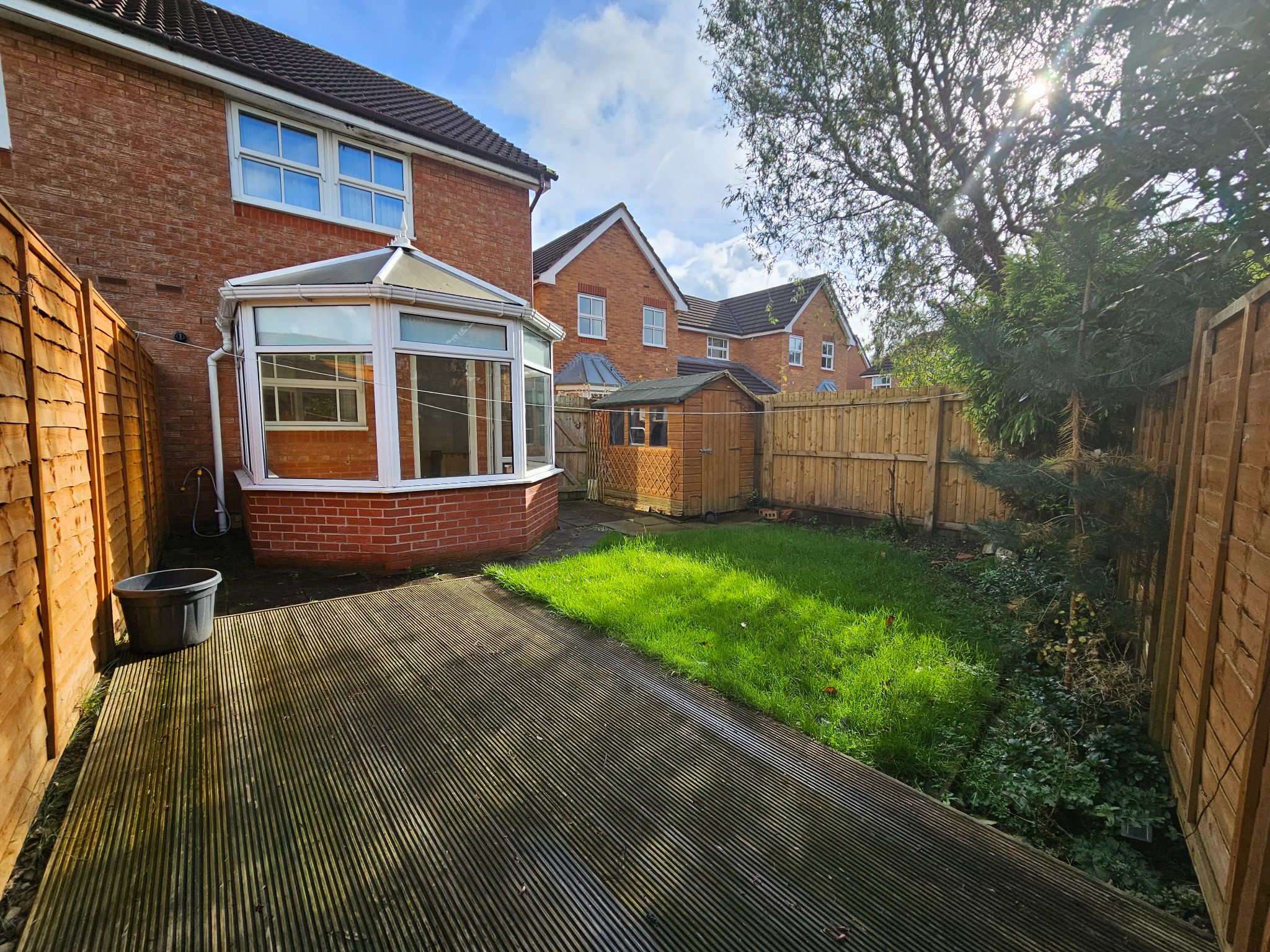 2 bedroom semi-detached house Let in Chorley - Property photograph