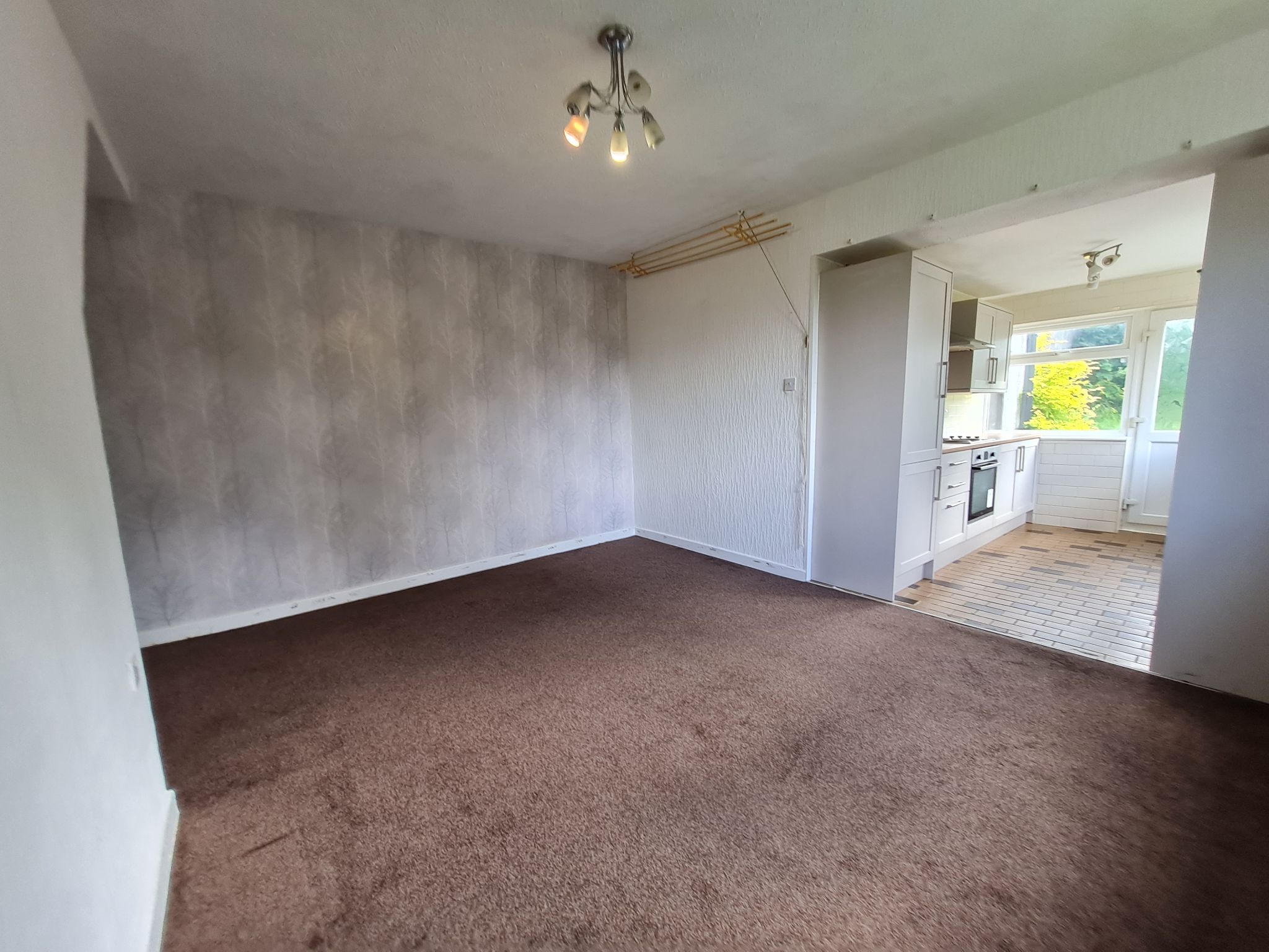 2 bedroom end terraced house Let in Chorley - Dinning room