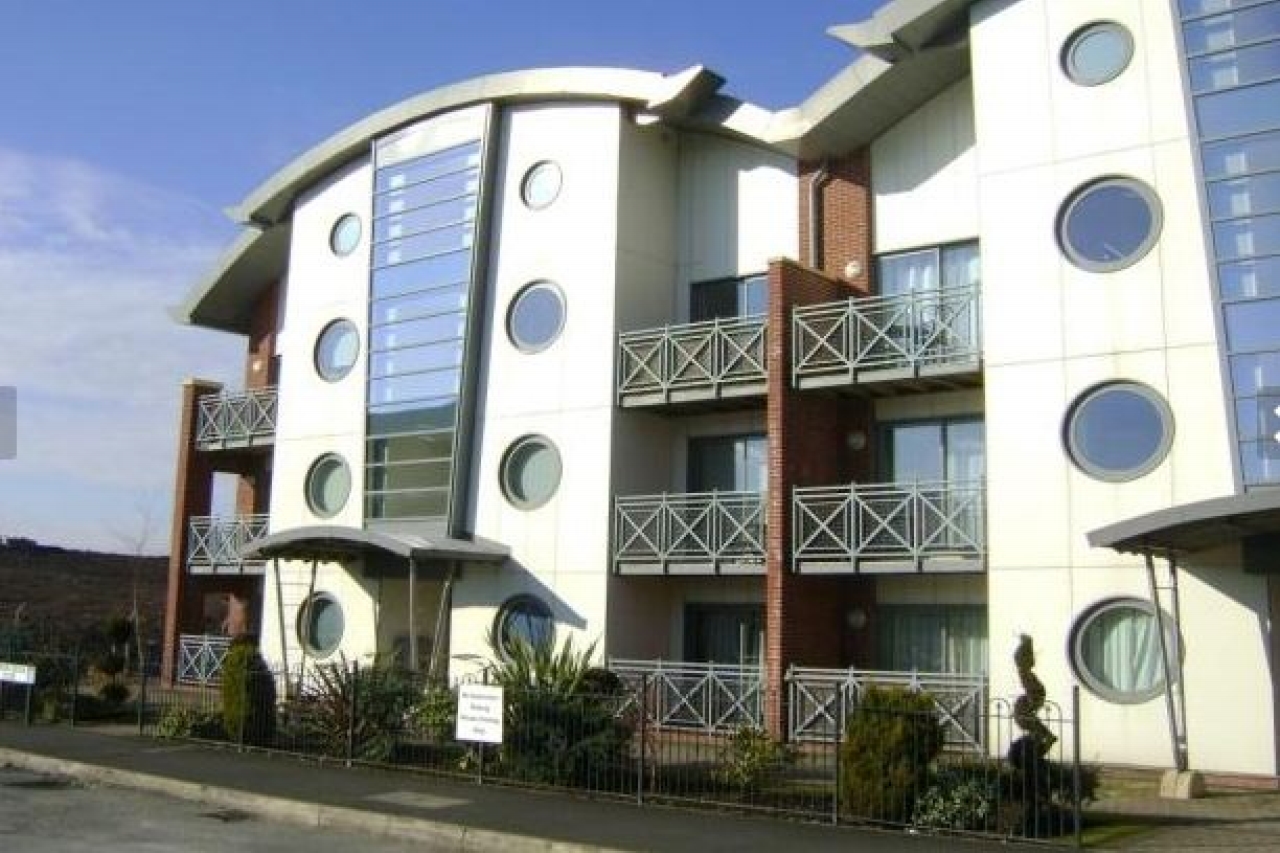 2 bedroom apartment flat/apartment Let in Chorley - front