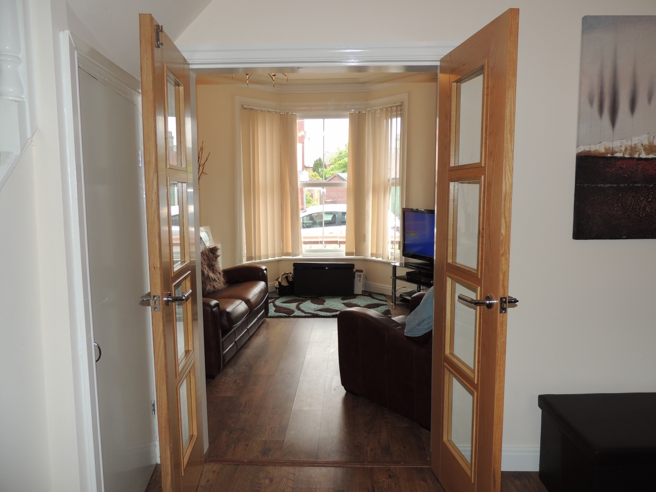 3 bedroom mid terraced house Let in Chorley - Photograph 4