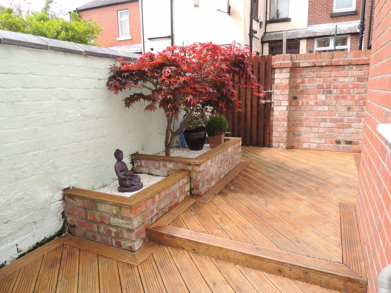 3 bedroom mid terraced house Let in Chorley - Photograph 13