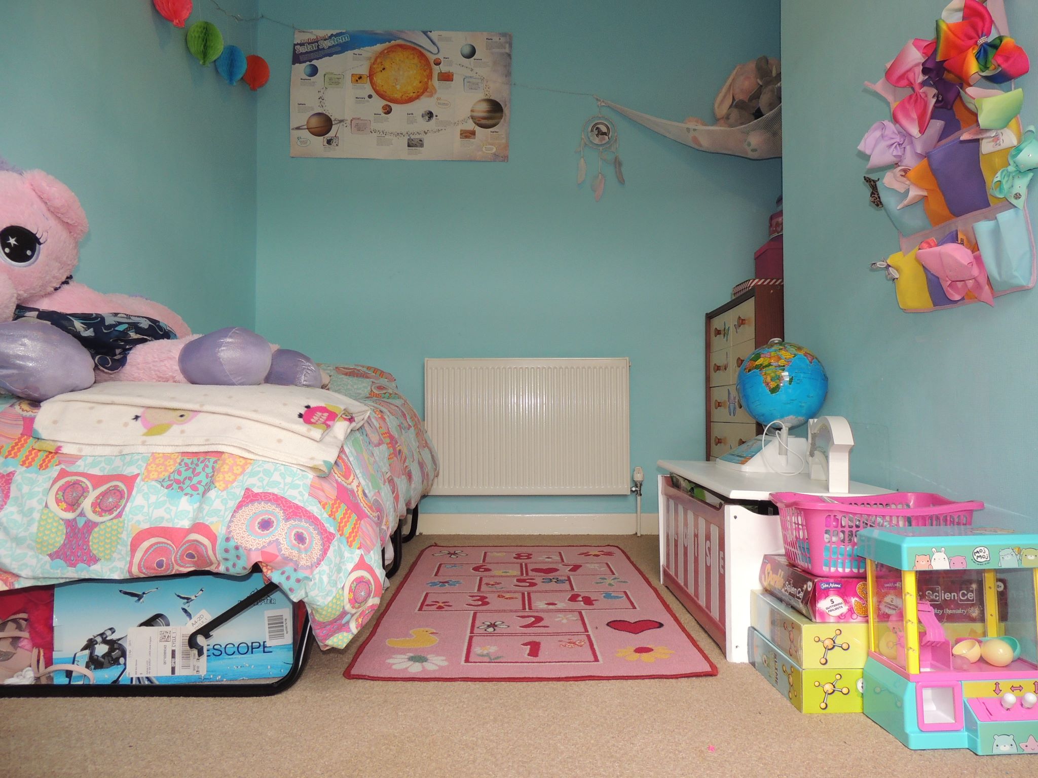 2 bedroom mid terraced house Let in Chorley - Second Bedroom