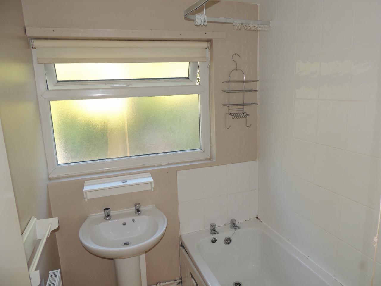 3 bedroom barn conversion house Let in Chorley - Photograph 4