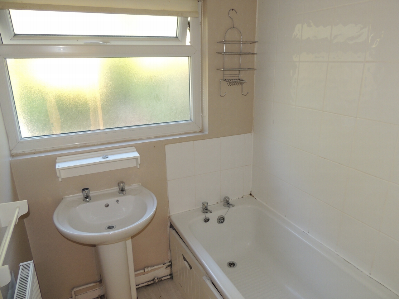 3 bedroom barn conversion house Let in Chorley - Photograph 9