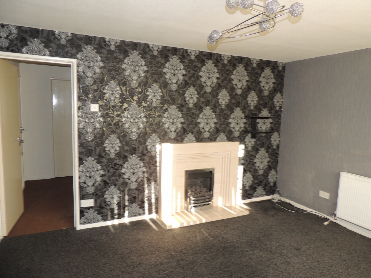 3 bedroom barn conversion house Let in Chorley - Photograph 11