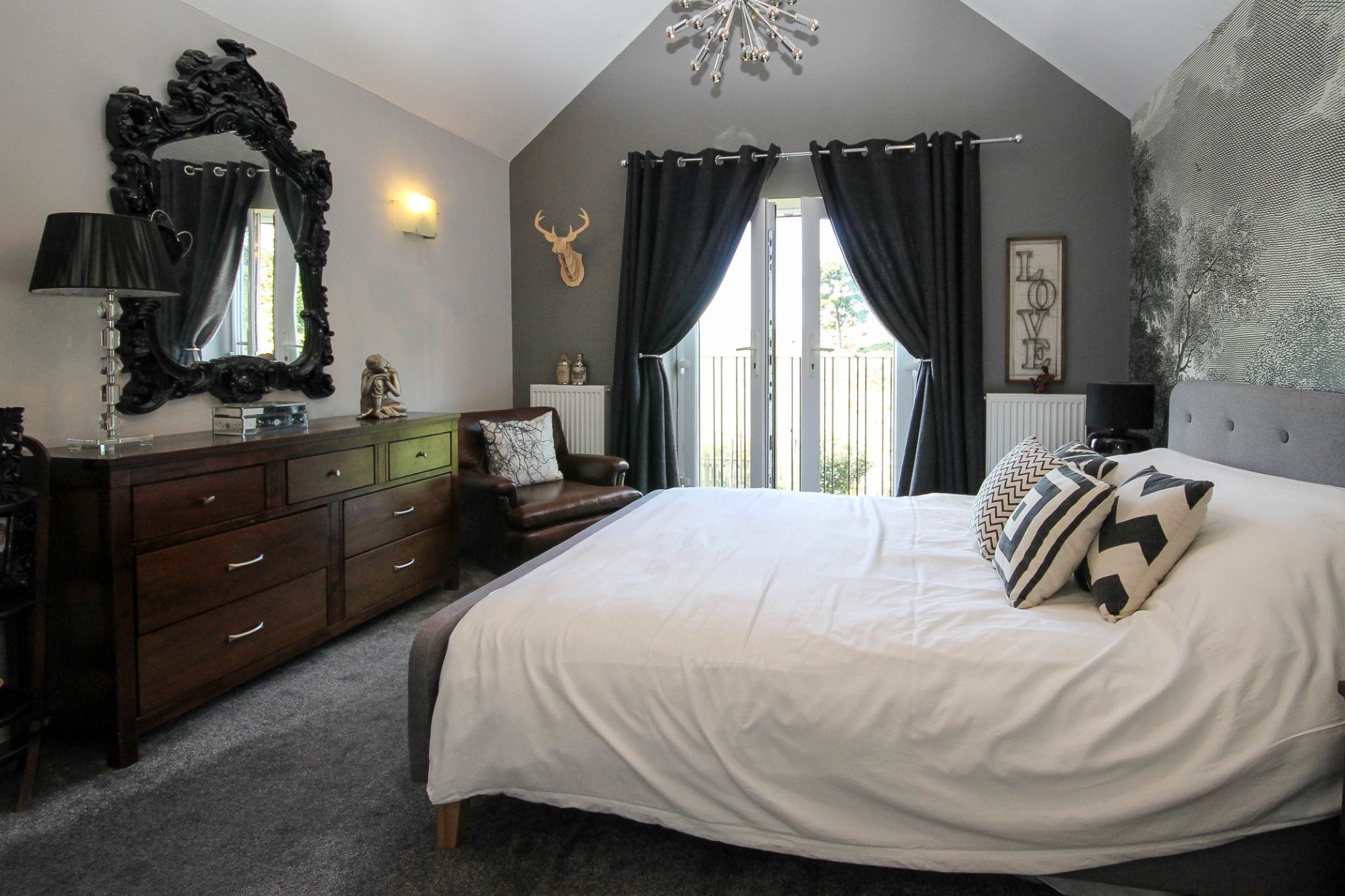 4 bedroom semi-detached house SSTC in Bolton - Photograph 25
