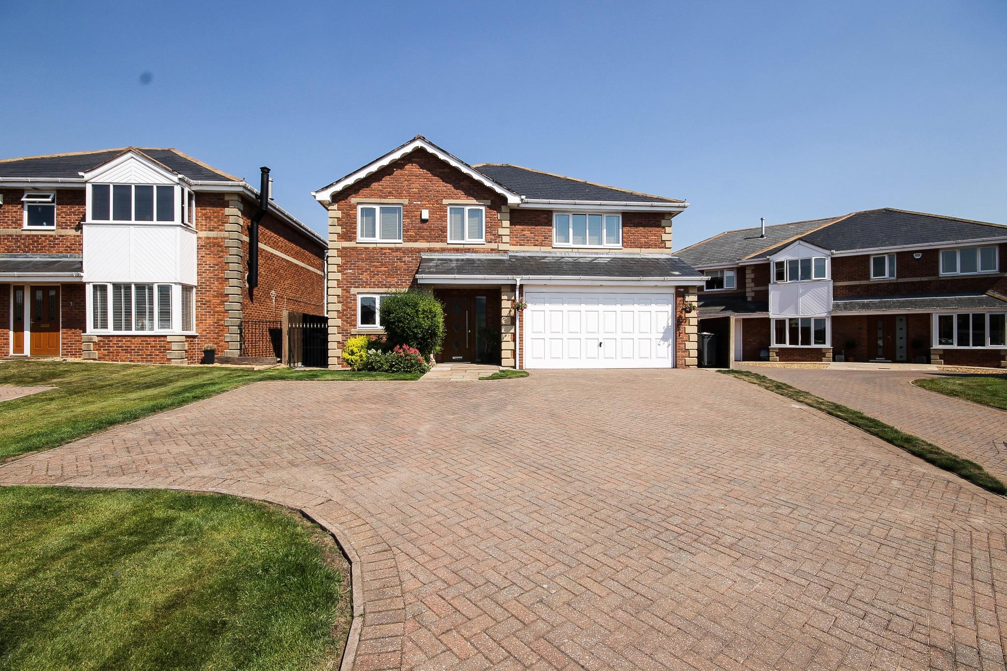 4 bedroom detached house SSTC in Darwen - Photograph 1