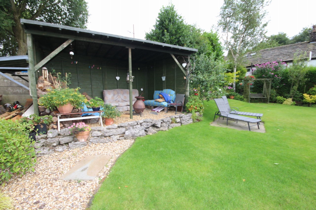 4 bedroom detached bungalow Sale Agreed in Bolton - 28