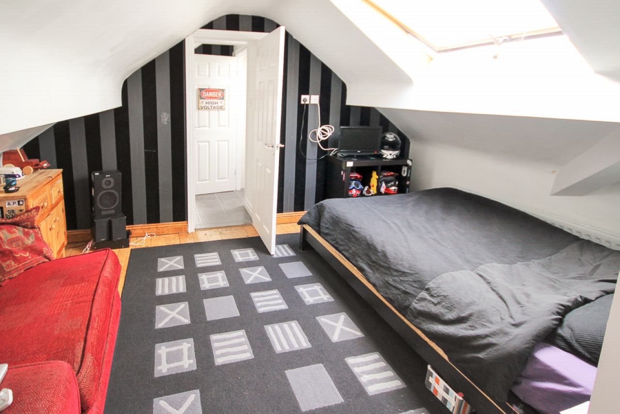 4 bedroom detached bungalow Sale Agreed in Bolton - 19