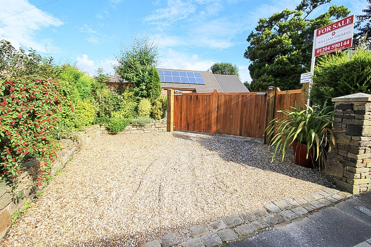 4 bedroom detached bungalow Sale Agreed in Bolton - 30