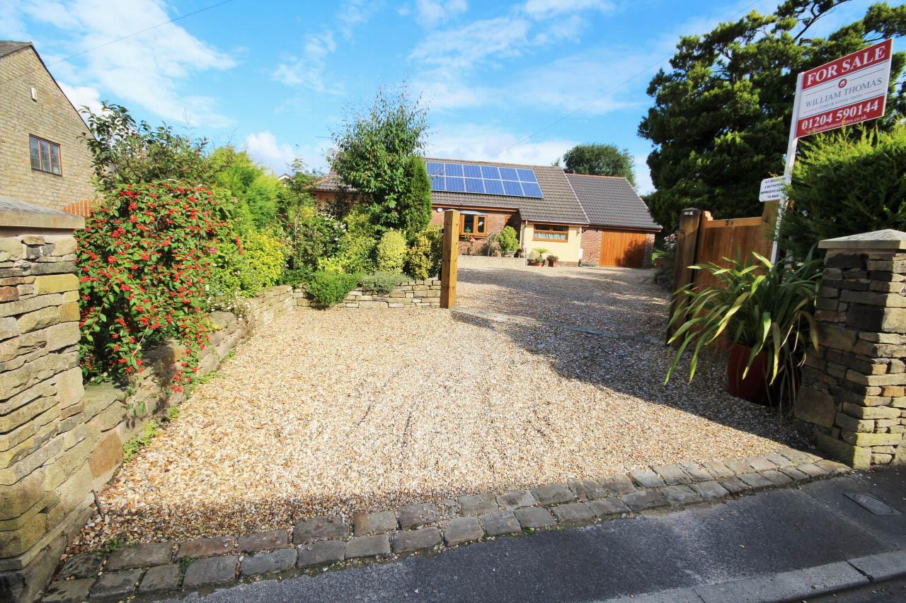 4 bedroom detached bungalow Sale Agreed in Bolton - Photograph 30