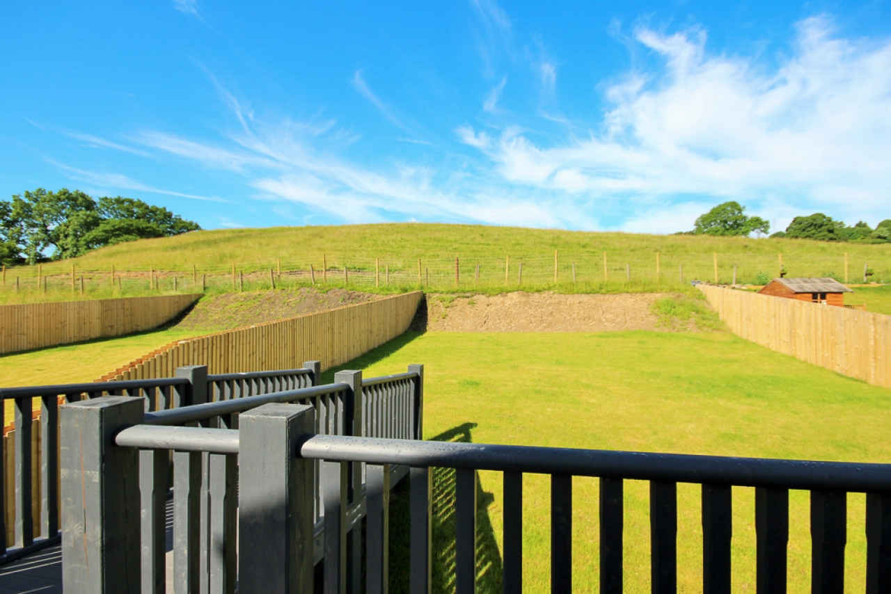 4 bedroom detached house For Sale in Bolton - Photograph 18