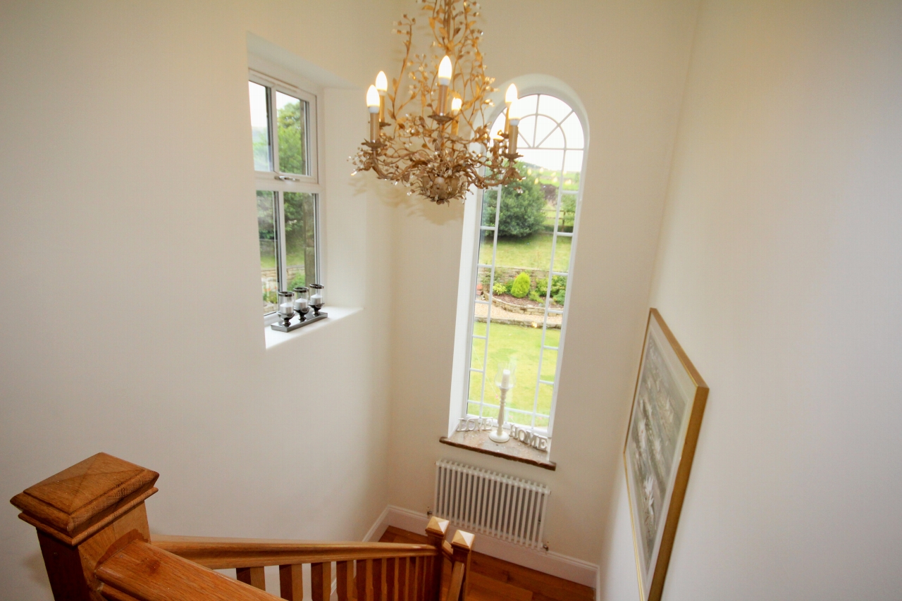 4 bedroom detached house Sale Agreed in Bolton - 18