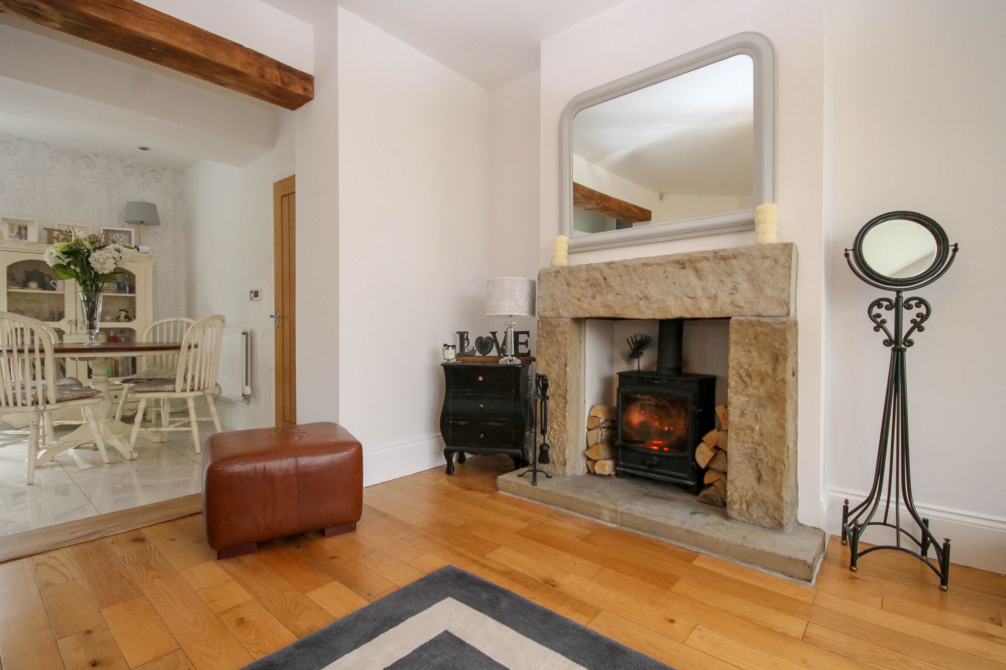 4 bedroom detached house Sale Agreed in Bolton - Photograph 8