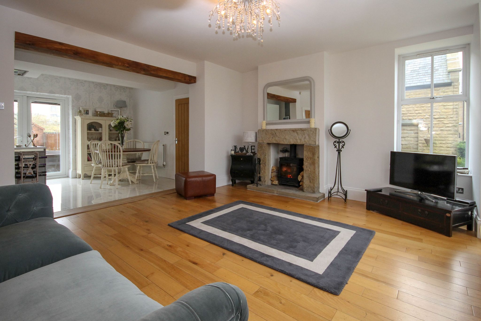 4 bedroom detached house Sale Agreed in Bolton - Photograph 7