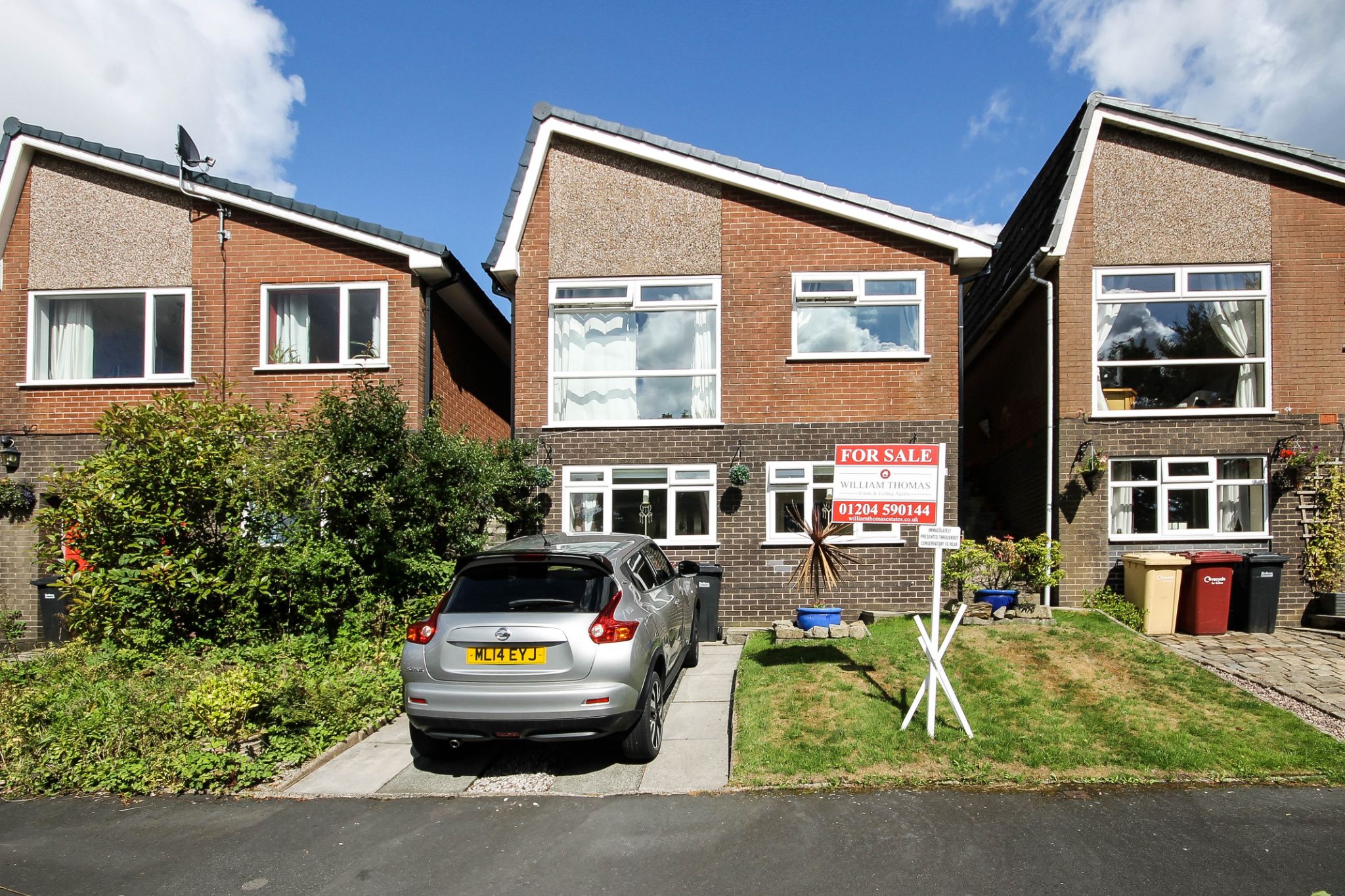 2 bedroom detached house Sold in Bolton - Photograph 1