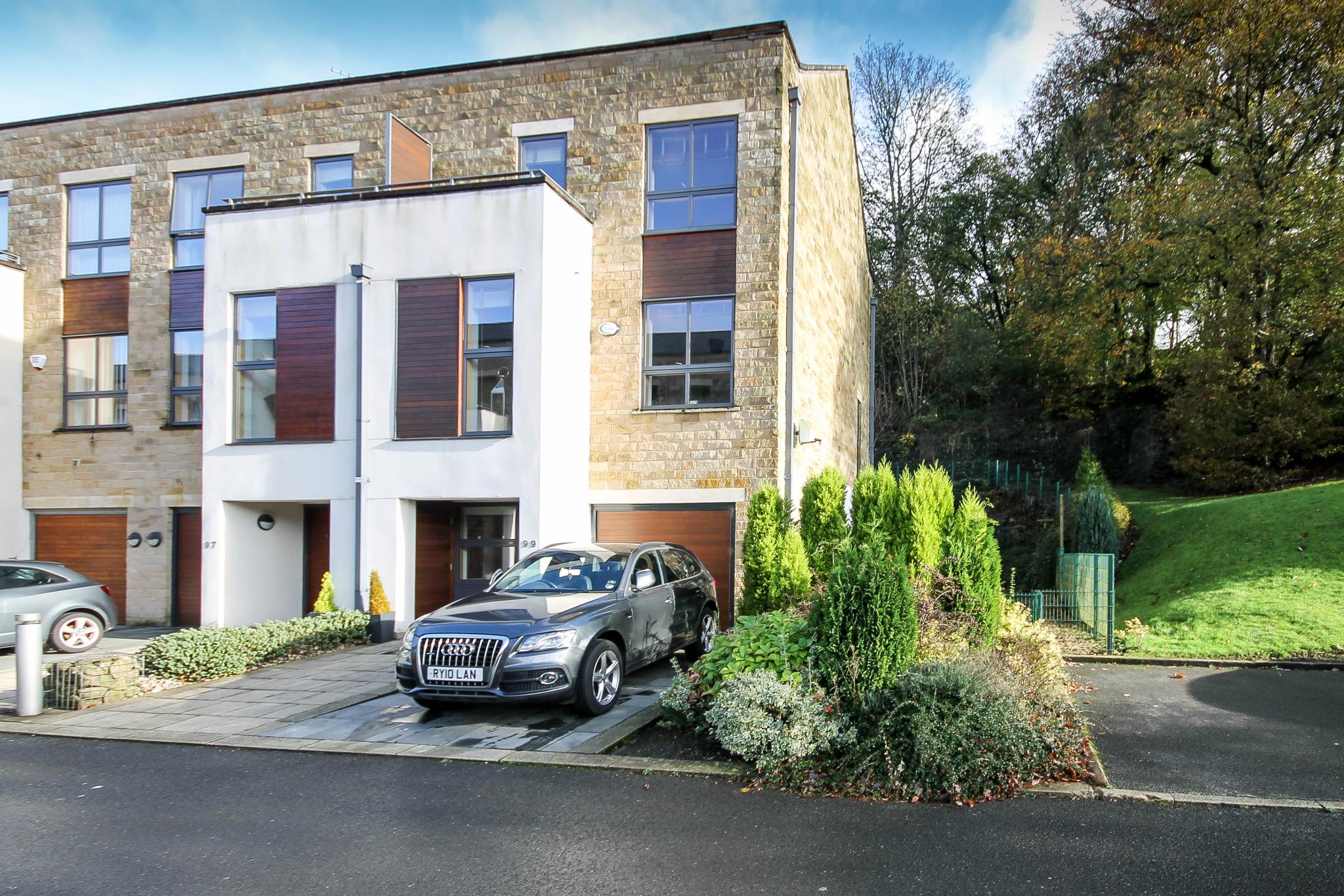 4 bedroom end terraced house For Sale in Bolton - Photograph 1