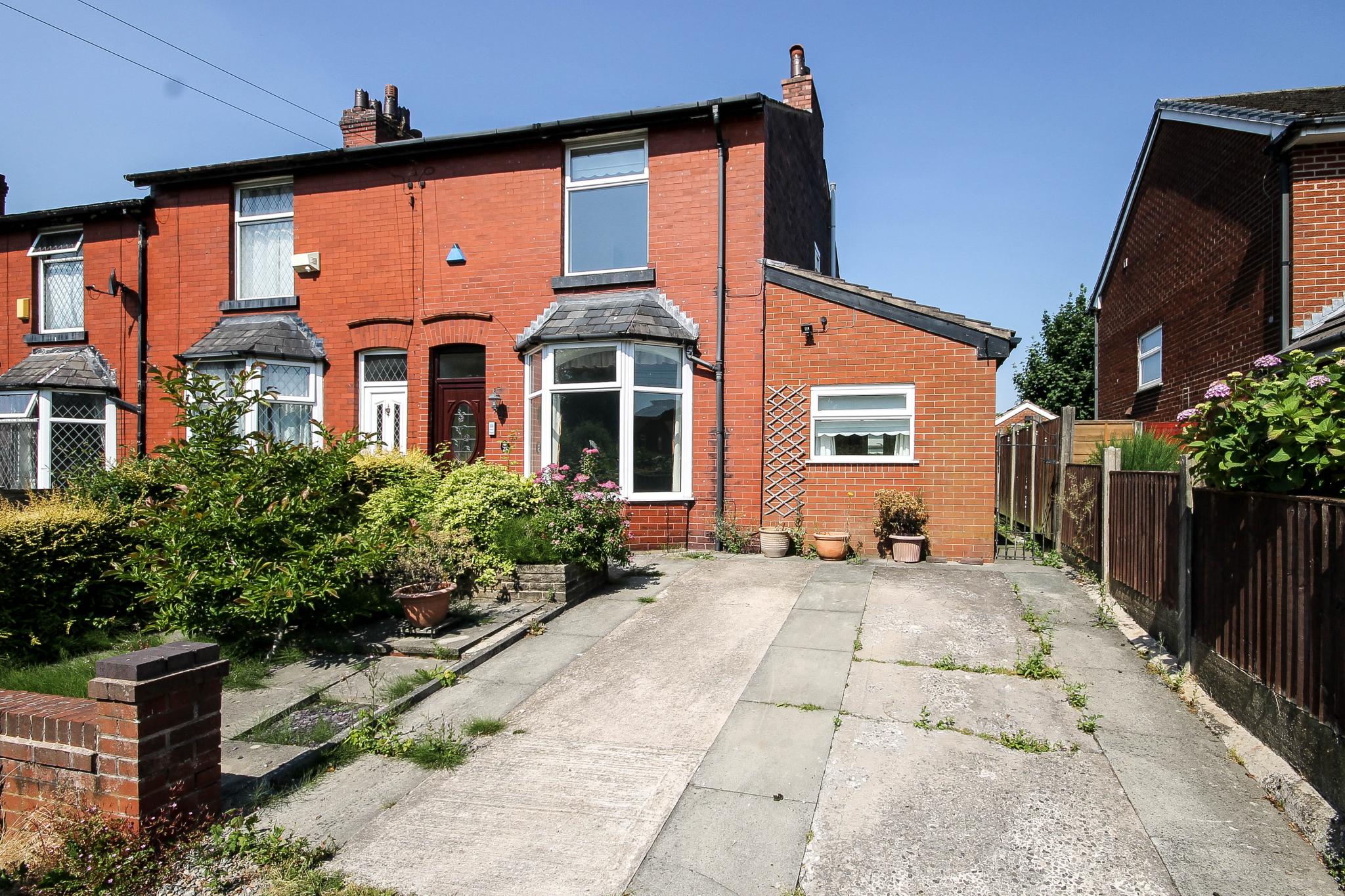 4 bedroom end terraced house Sale Agreed in Bolton - Photograph 1