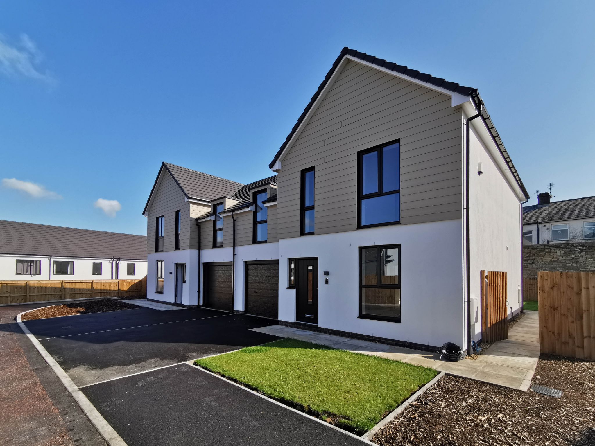 4 bedroom semi-detached house For Sale in Darwen - Photograph 1