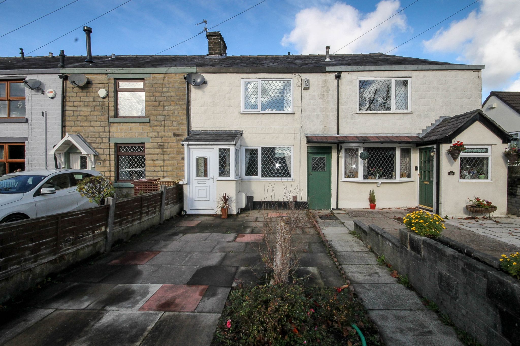 2 bedroom cottage house SSTC in Bolton - Photograph 1