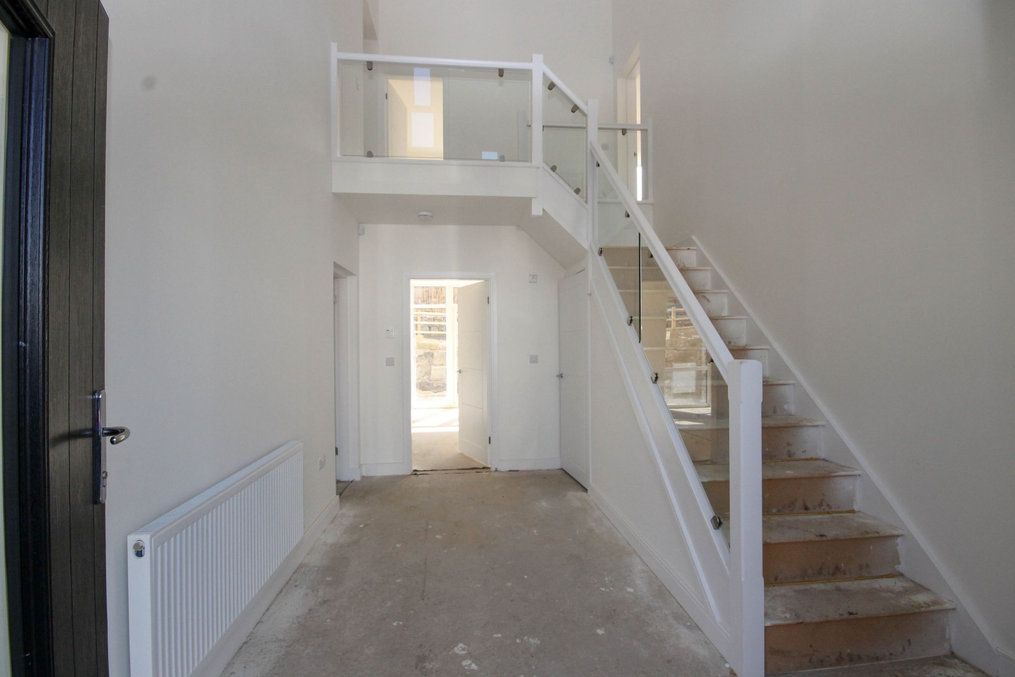 5 bedroom detached house For Sale in Darwen - Photograph 5